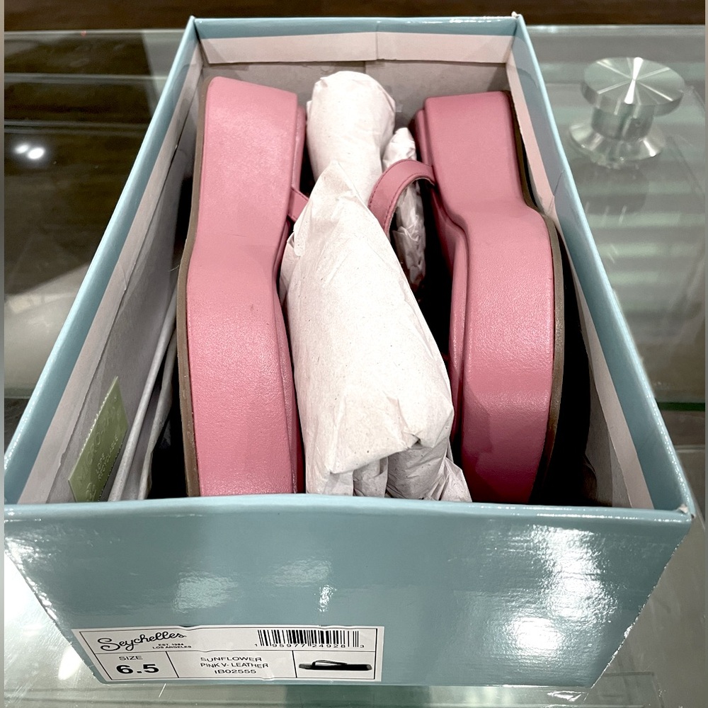 NIB pink Flatforms flip flop platform-sandals 2” beach pool slides toe loop ring - Picture 7 of 16